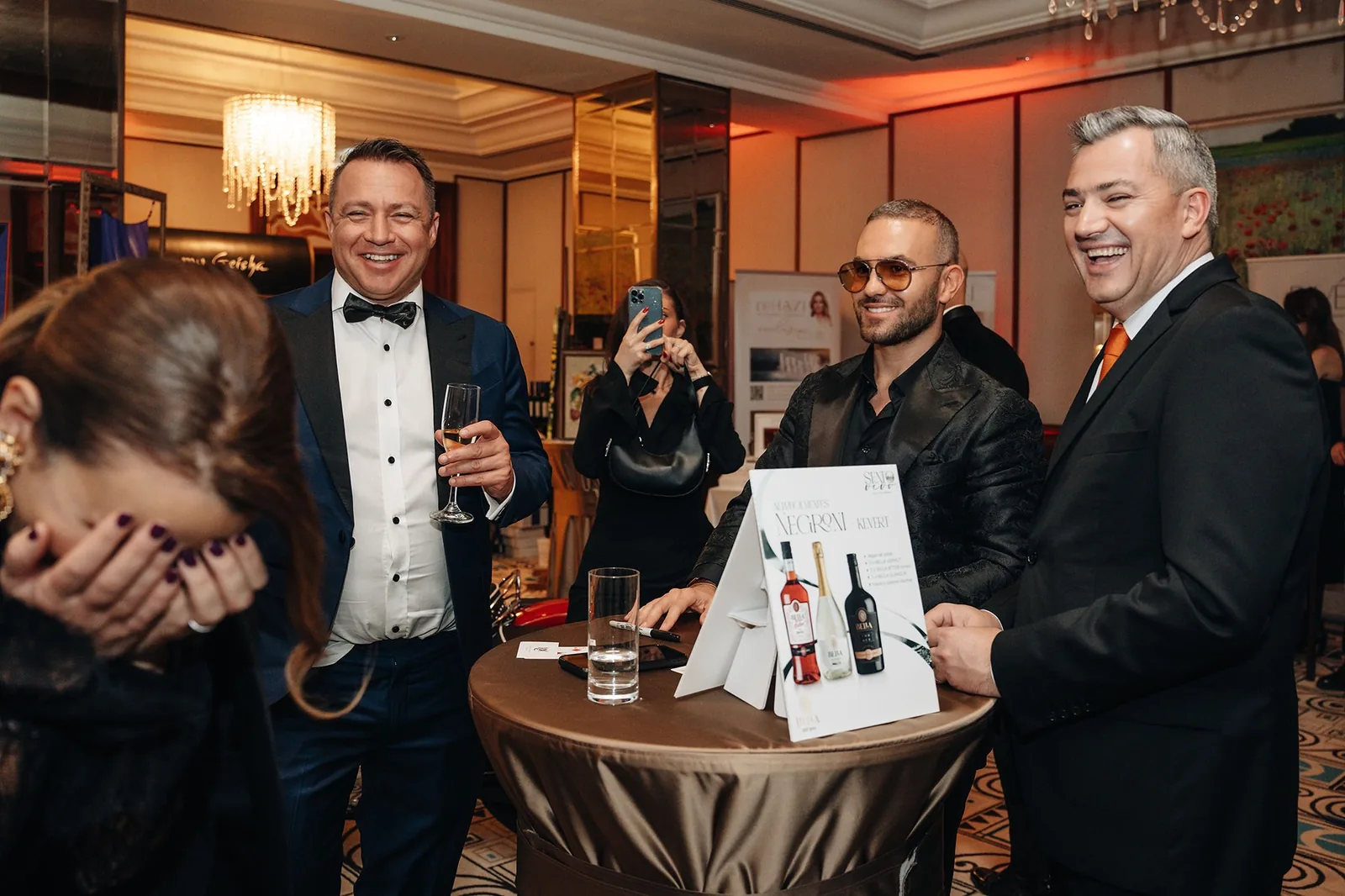 Matteo Cammisa performing for guests at a private event during the Cannes Film Festival